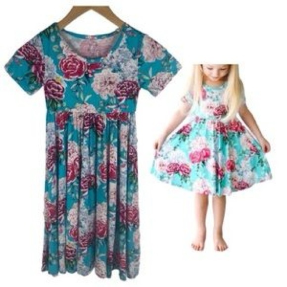 Posh Peanut Pink and Blue Casual Sundress - Picture 6 of 11